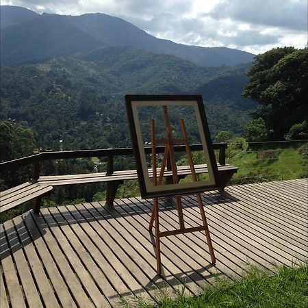 Chales Existe Um Lugar Maringá Buitenkant foto