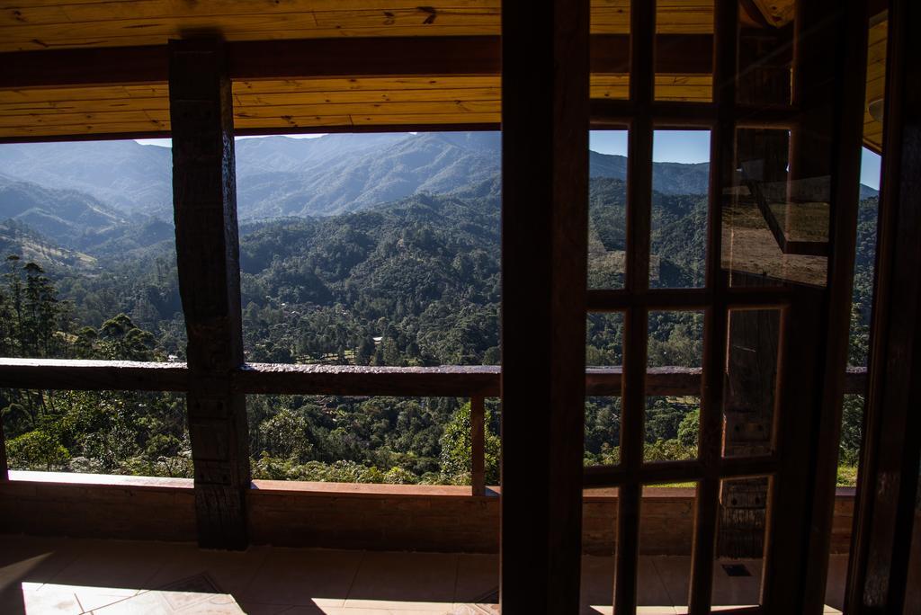 Chales Existe Um Lugar Maringá Buitenkant foto